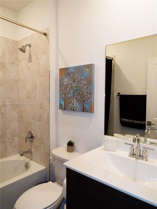 Building Photo - 2363 SE 11th St