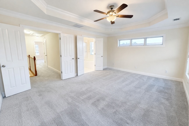 Building Photo - Gated Johns Creek End-Unit Townhome | 3BR / 3.5BA | Minutes to Avalon & GA-400