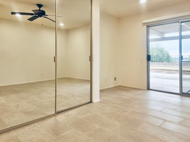 Building Photo - 23581 Via Calzada