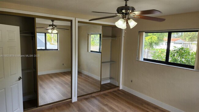 Building Photo - 8010 SW 16th St