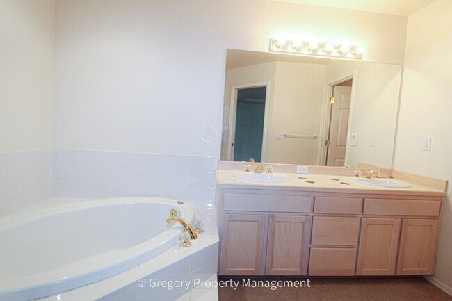Building Photo - 8221 53rd Ave W