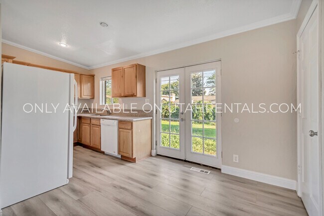 Building Photo - 1075 W 860 N