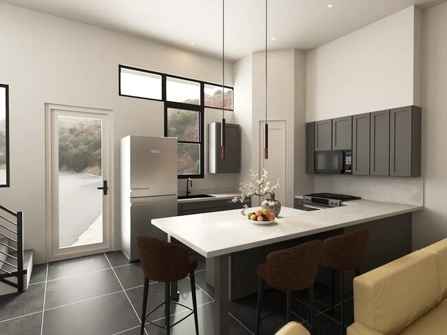 Building Photo - 13902 Bee Flower Ln