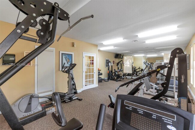 Building Photo - 1247 SW 46th Ave