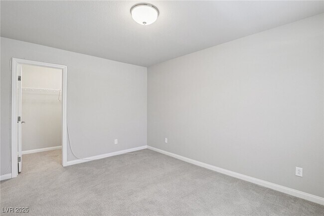 Building Photo - 5947 Rockway Glen Ave