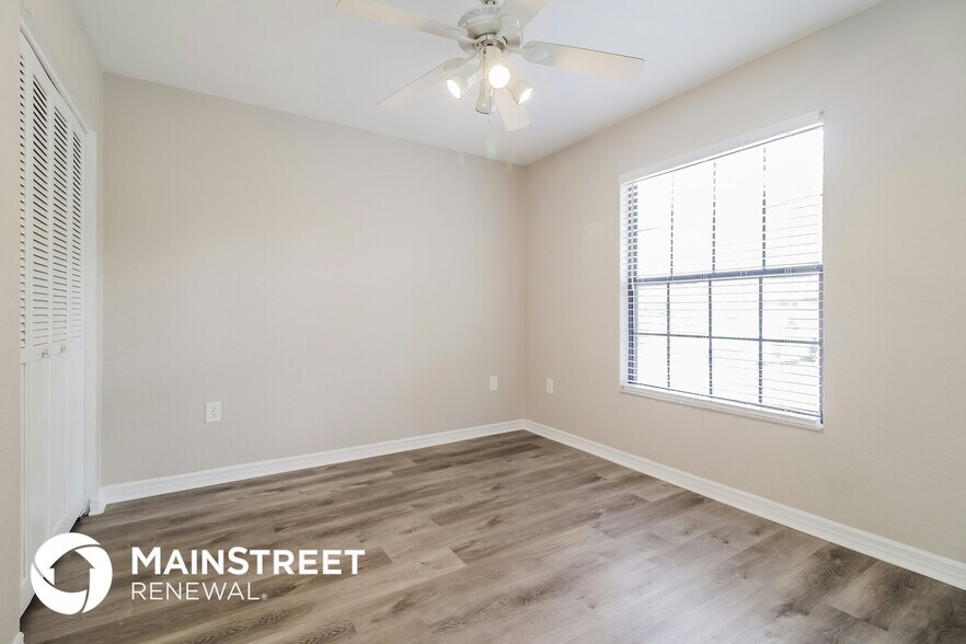 Building Photo - 136 E Grace St