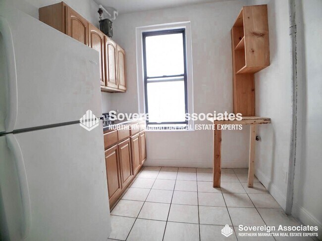 Building Photo - 138 Haven Ave