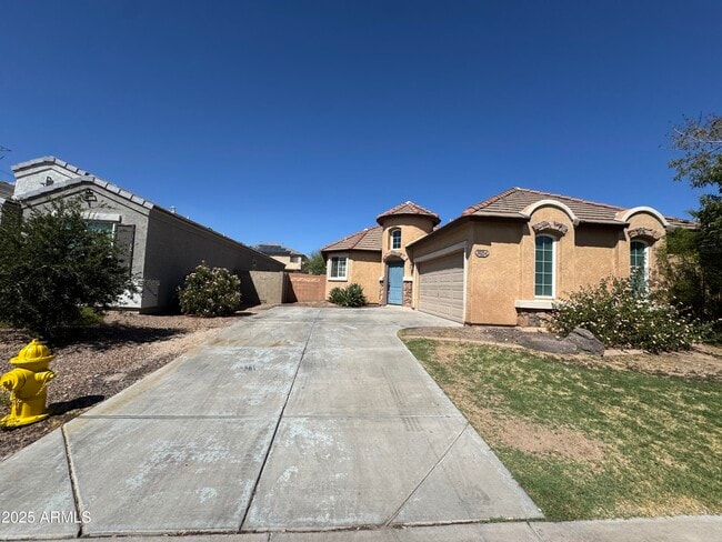 Primary Photo - 30254 W Earll Dr