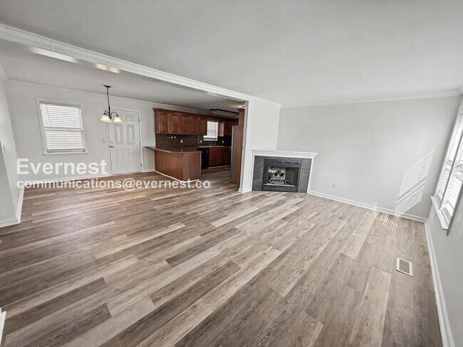 Building Photo - 504 Buckskin Ln