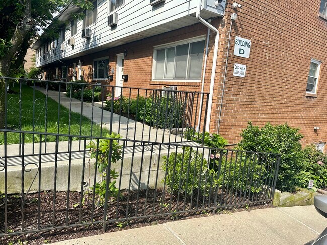Street view - 1465 68th St