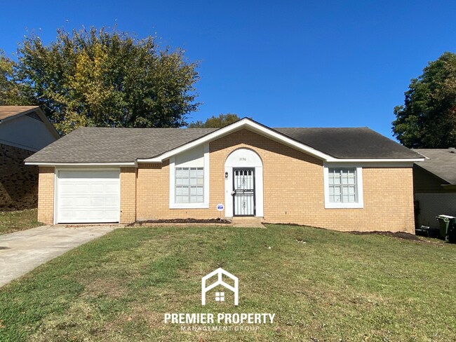 Primary Photo - 3796 St Elmo Ave