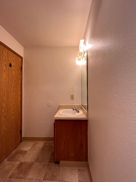Building Photo - 10522 Lake City Way NE