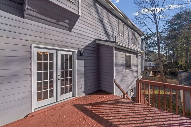 Building Photo - 118 Fitchburg Dr