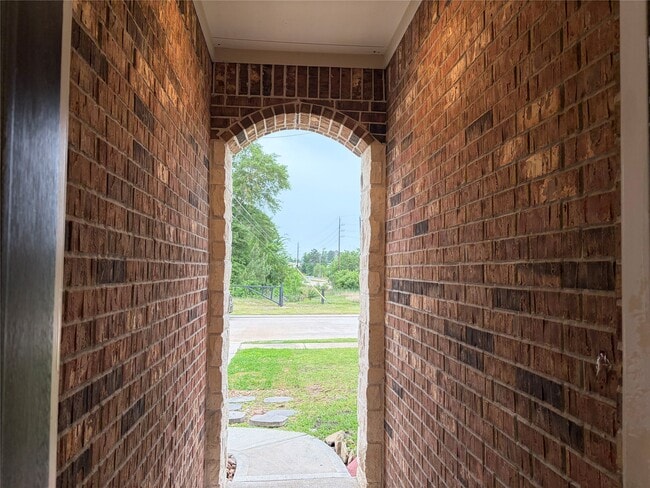 Building Photo - 24307 Hampton Terrace Ln