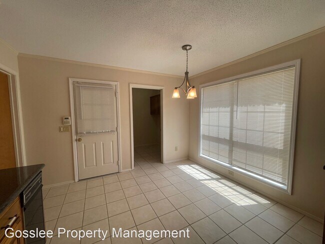 Building Photo - 2 br, 2 bath House - 8923 Glenmora Drive