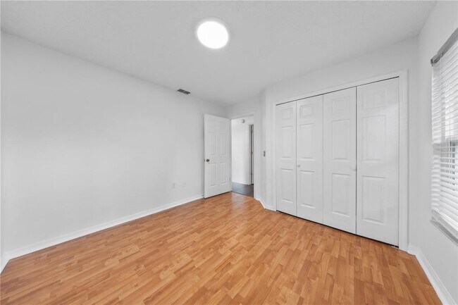 Building Photo - 308 Silver Pine Dr