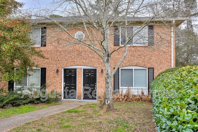 Building Photo - 2905 Arrowhead Dr