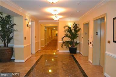 Building Photo - 3100 Stone Cliff Dr