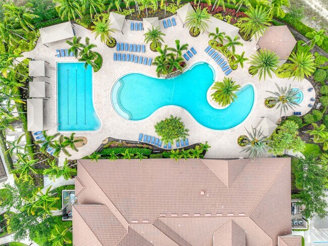 Building Photo - 2875 Cinnamon Bay Cir