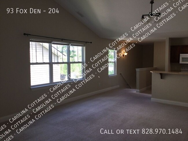 Building Photo - 93 Foxden Dr