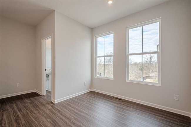 Building Photo - 1444 Creekside Cir NW