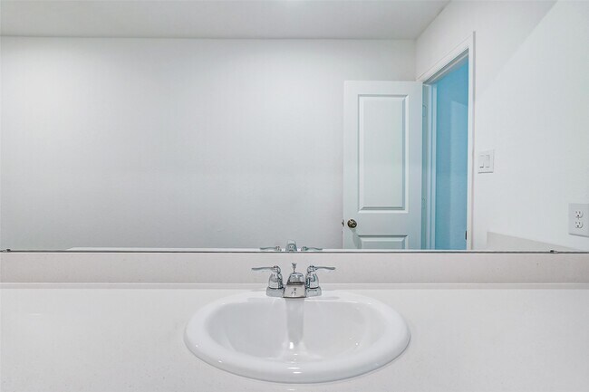 Building Photo - 20961 Zuccala Dr