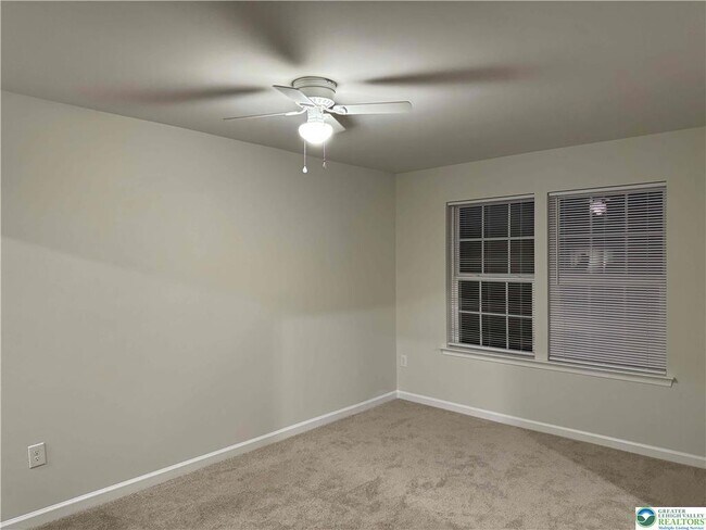 Building Photo - 1264 Susan Cir