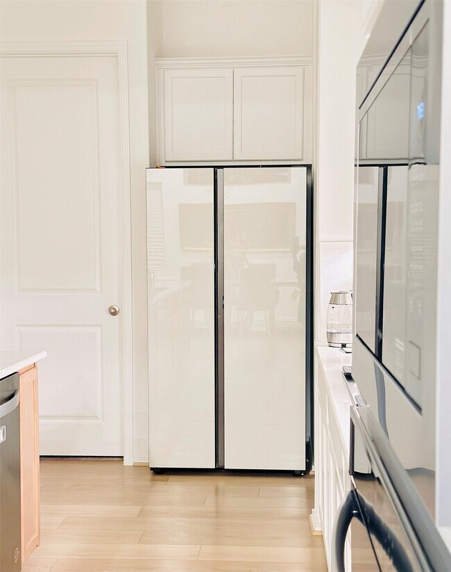 Building Photo - 4918 Mango Pk Ln