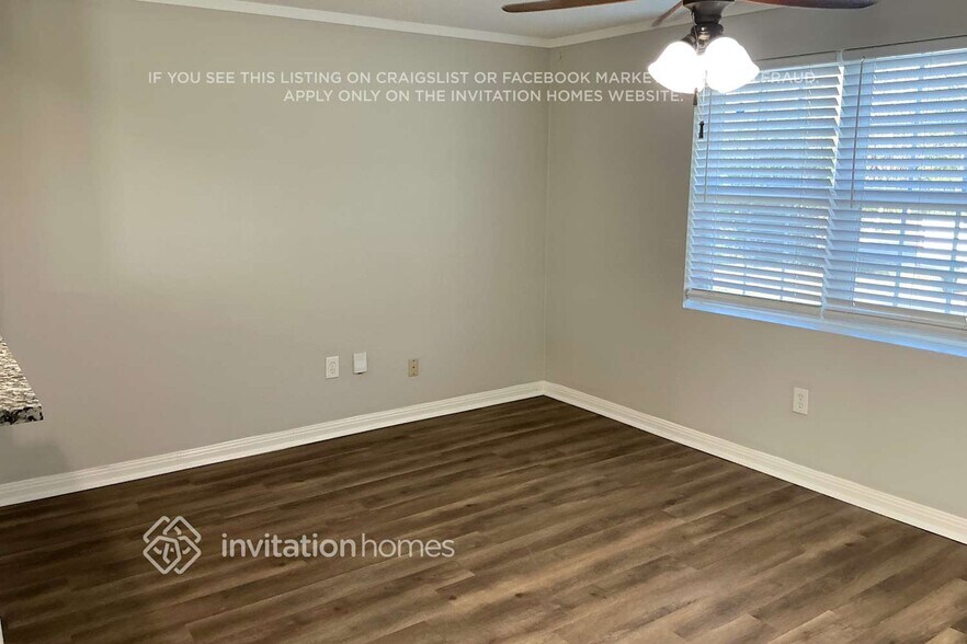 Building Photo - 606 College Mound Rd