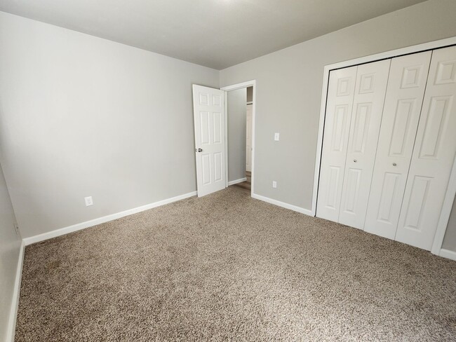 Building Photo - Duplex Located near Fort Carson!!