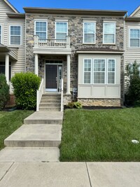 Building Photo - 1670 W Matisse Dr