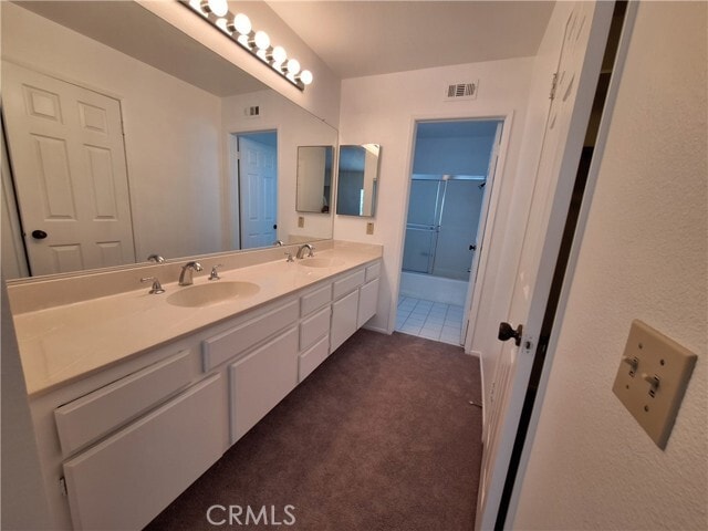 Building Photo - 2800 Plaza del Amo