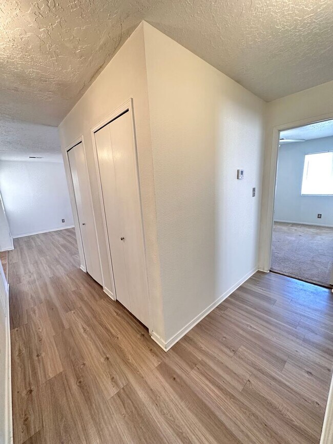 Building Photo - Move in Special 1/2 off 1st month rent! 3 Bedroom 2 Bath 2 Car Garage w/ Fenced in Yard