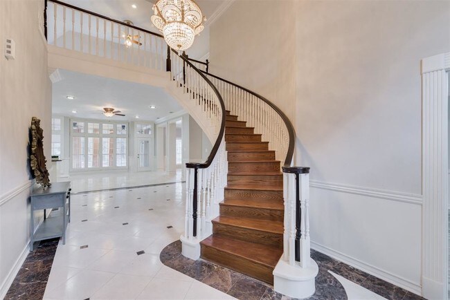 Building Photo - 5403 Kings Ransom Ct