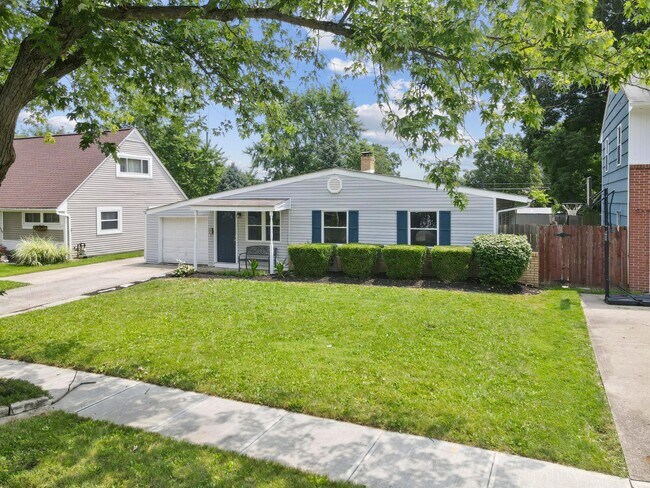 Primary Photo - 3840 Homecomer Dr