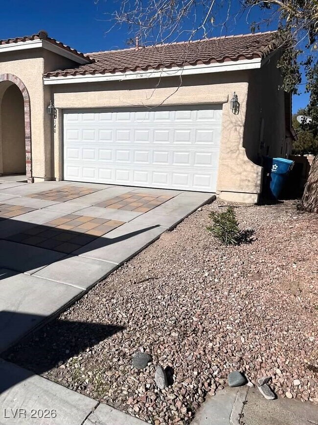 Building Photo - 8240 Aurora Peak Ave