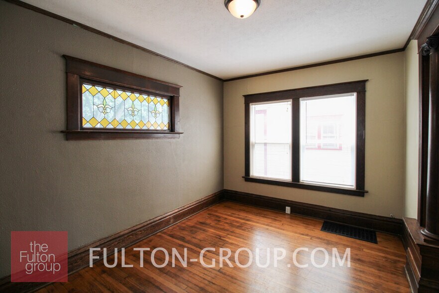 Building Photo - 140 Diamond Ave SE