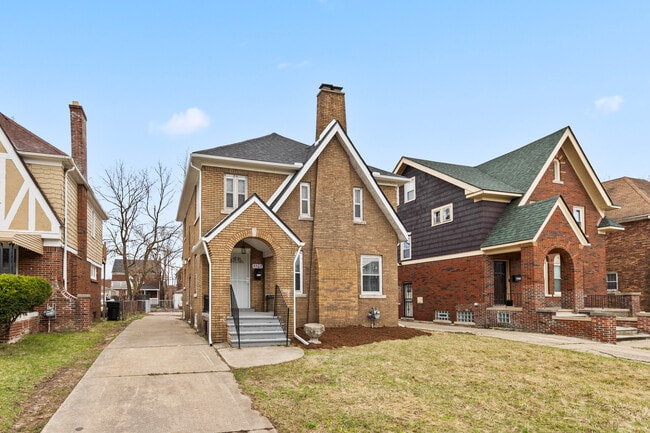 Building Photo - 4767 Sturtevant St