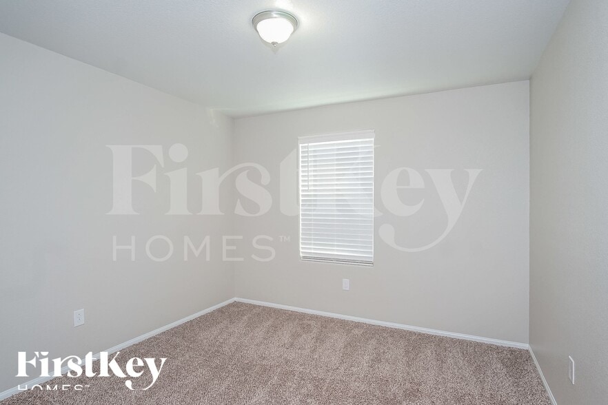 Building Photo - 4515 Cradle Cliff St