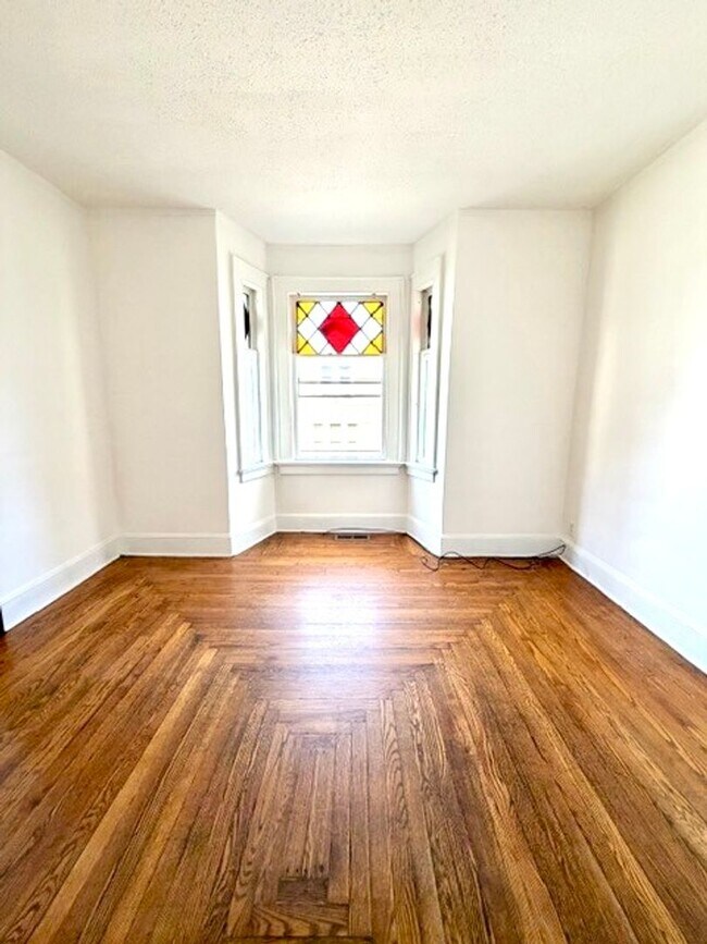 Building Photo - 119-121 Hobart Street