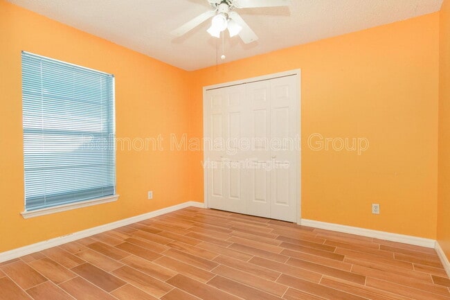Building Photo - 9921 Dean Cove Ln