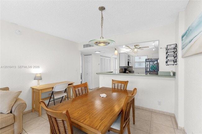 Building Photo - 1391 S Ocean Blvd