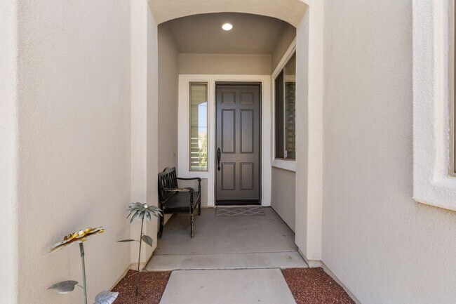 Building Photo - 40378 Corte San Carlos