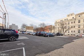 Building Photo - 1401-25 N 5th St