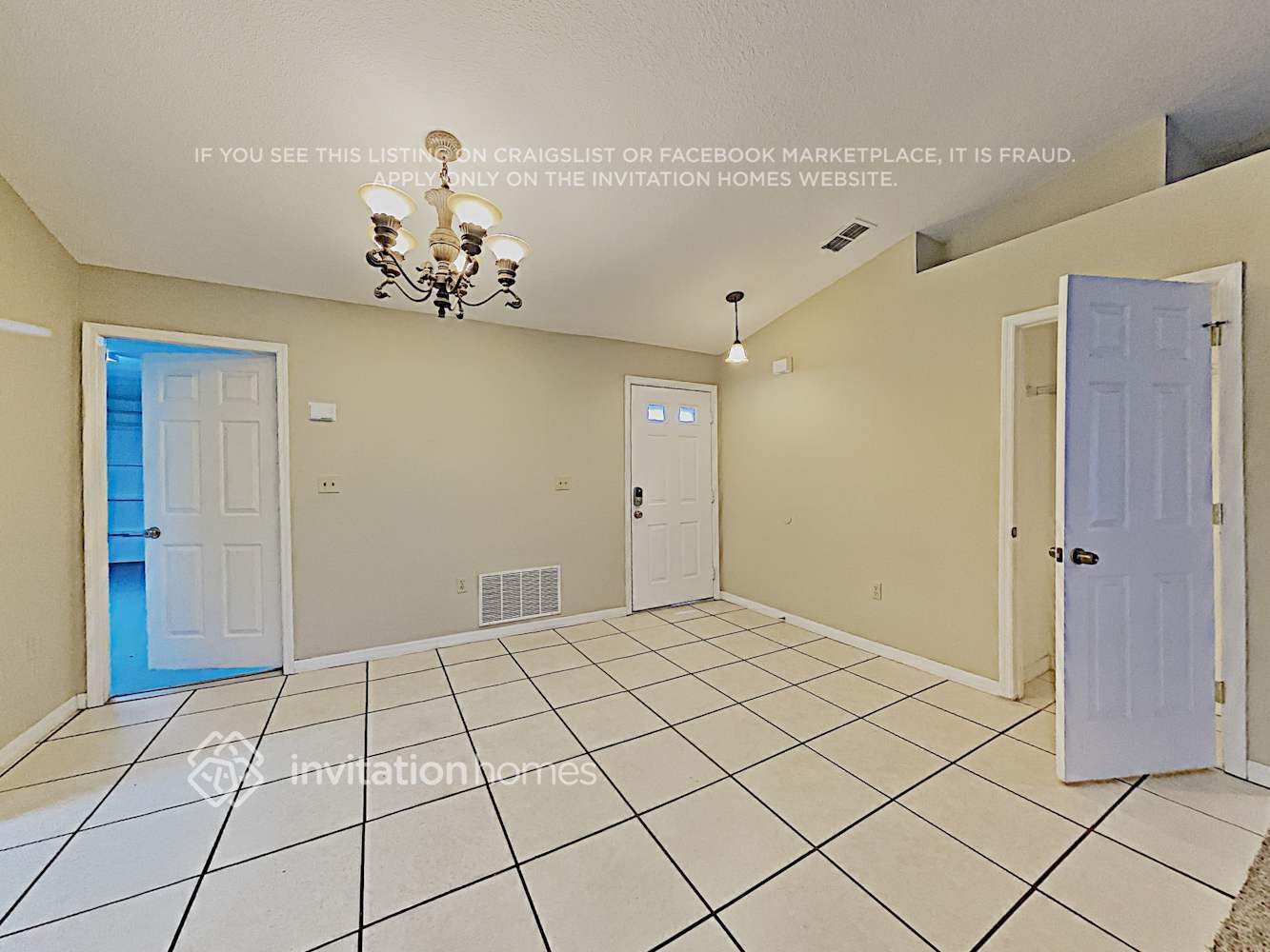 Building Photo - 1545 Reade Cir