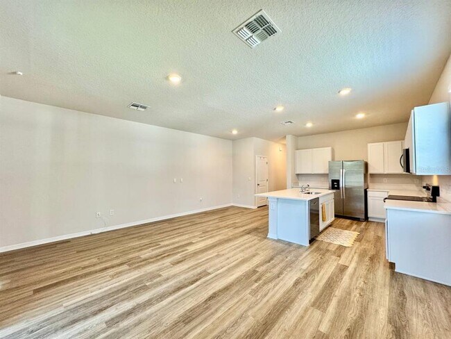 Building Photo - 2481 Mellow Ln