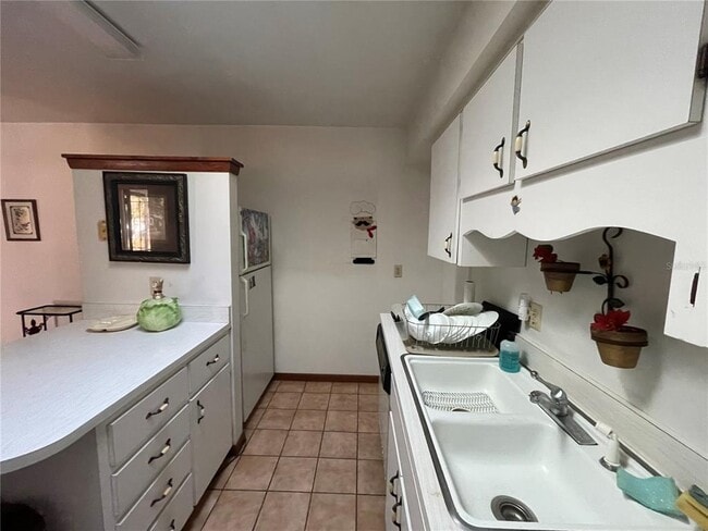 Building Photo - 1612 S High St