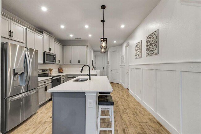 Building Photo - 5606 Silverbridge Trl