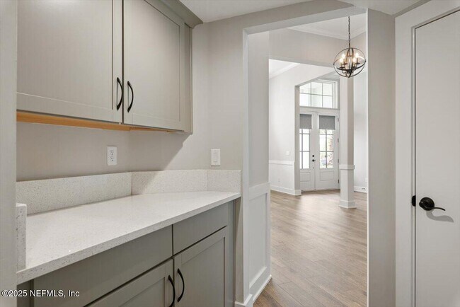 Building Photo - 141 Topside Dr.