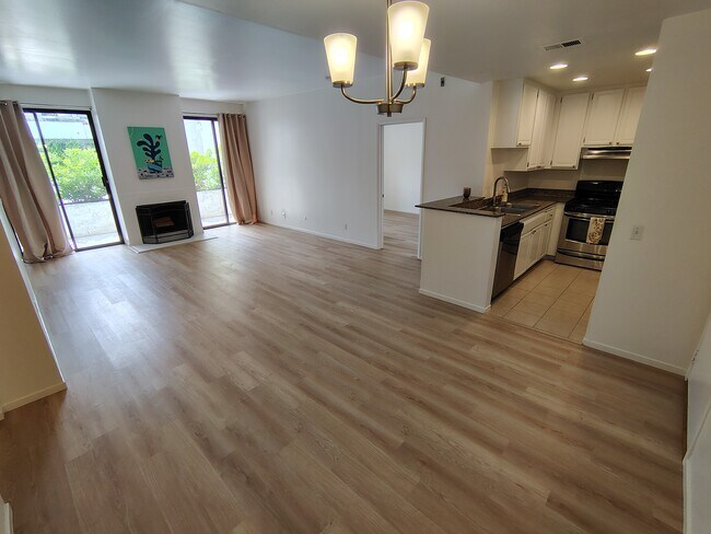 Living Space - 10861 Moorpark St